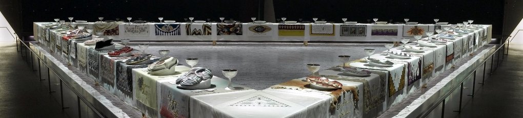 2007 Dinner Party - Triangle Table